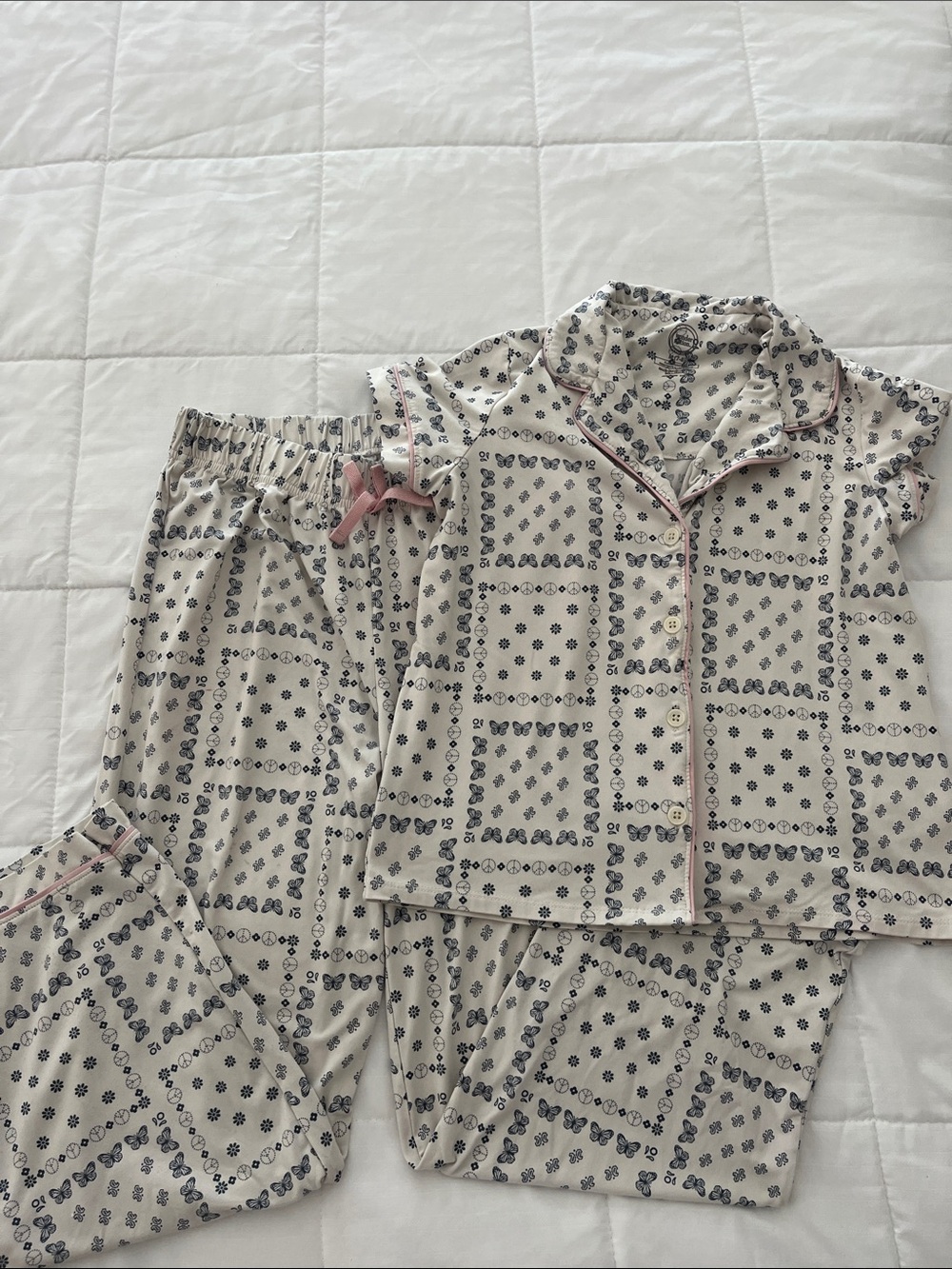 wonder nation Cream and Navy Printed Short-Sleeve Pajama Set with Pink Trim